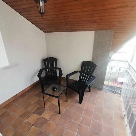 Bel Appartement Pour 1 A 9 Personnes Ambert Luaran gambar