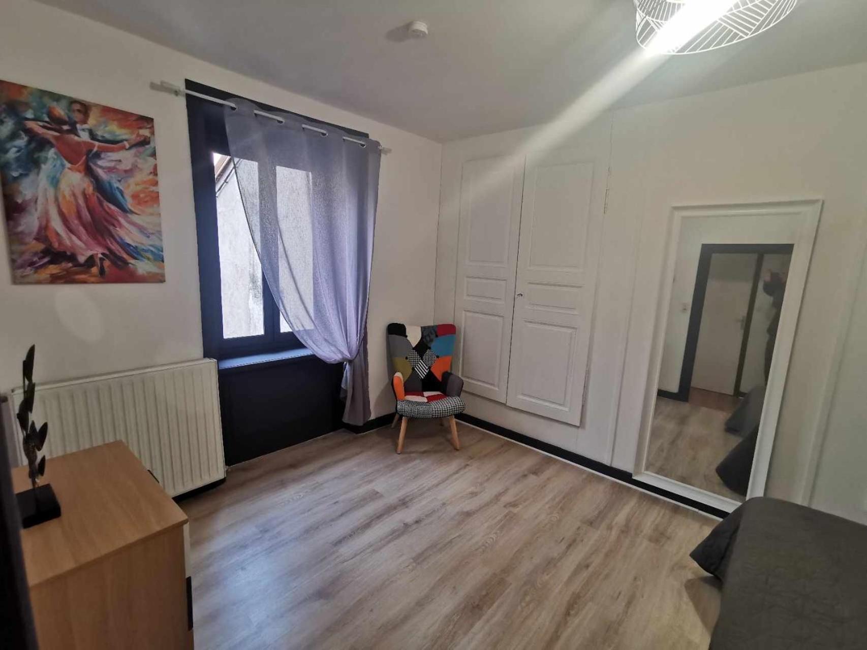 Bel Appartement Pour 1 A 9 Personnes Ambert Luaran gambar